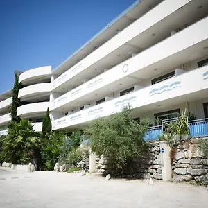 Le Saint Esteve Aparthotel